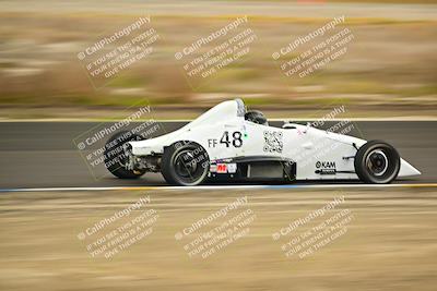 media/Jan-26-2025-CalClub SCCA (Sun) [[cfcea7df88]]/Group 7/Race/